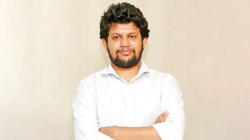 পুলিশকে সহযোগিতা করুন, এখন দরকার স্থিতিশীলতা: মাহফুজ আলম
