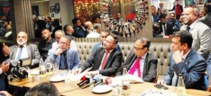 লন্ডনে ব্র্যাক সাজান এক্সচেঞ্জ ইউকে’র উদ্যোগে বাংলাদেশ ব্যাংকের গভর্ণরের সাথে মতবিনিময় : বৈধ চ্যানেলে অর্থ প্রেরণের মাধ্যমে দেশের অর্থনীতিতে ভুমিকা রাখতে প্রবাসীদের প্রতি আহবান